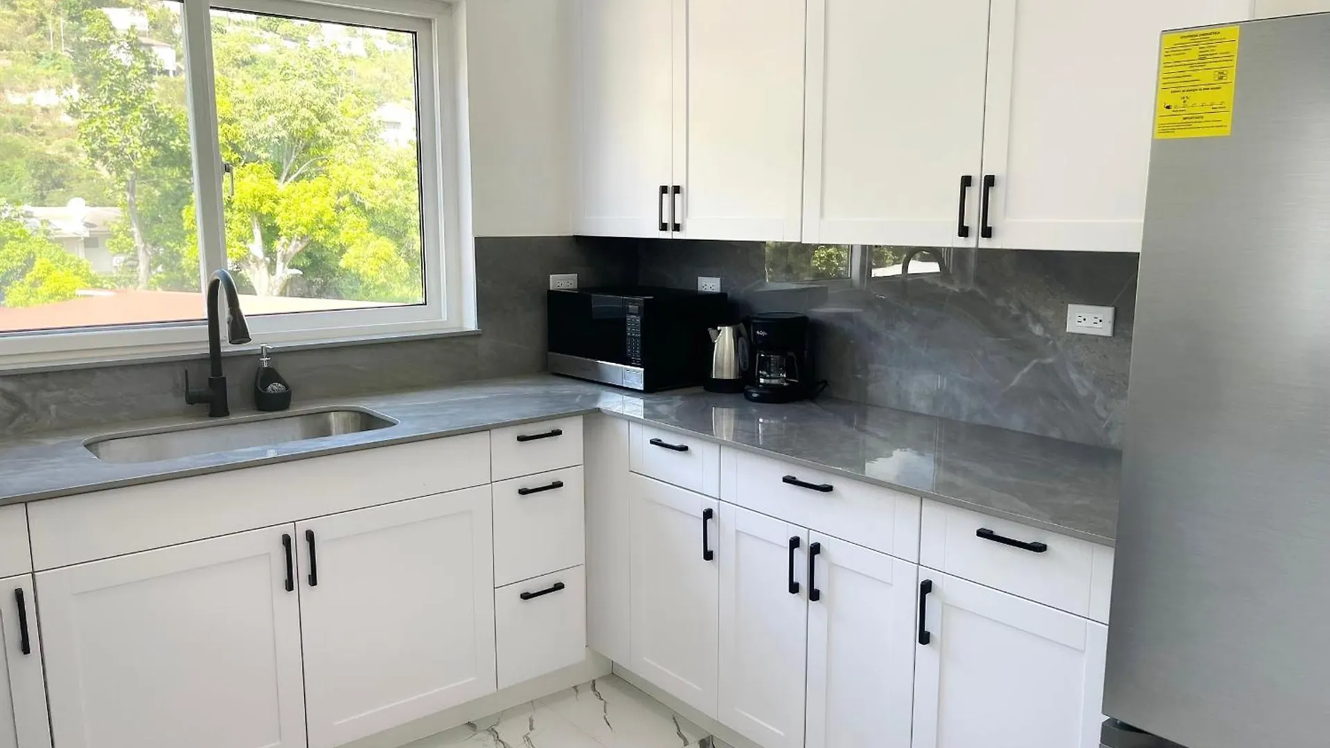 Apartamento Camrose By The Curve 2Bd 2Ba Kingston